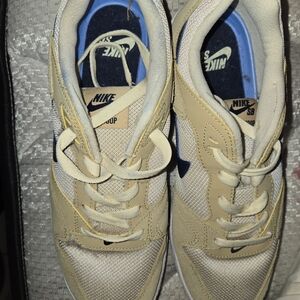Nike SB Men's Tan and Navy Sneakers